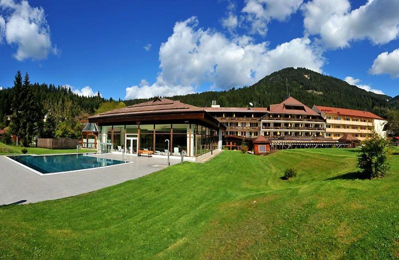 Optimamed Gesundheitsresort Weissbriach Gmbh Zewnętrze zdjęcie